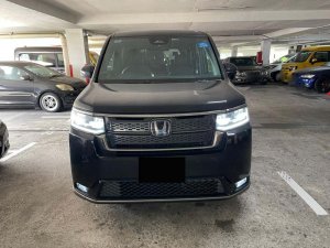 Honda Stepwagon Spada E:hev (Hybrid)
