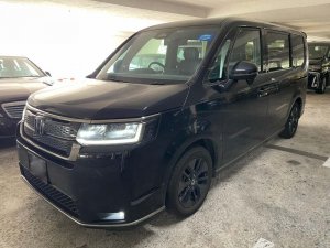 Honda Stepwagon Spada E:hev (Hybrid)