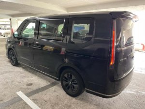 Honda Stepwagon Spada E:hev (Hybrid)