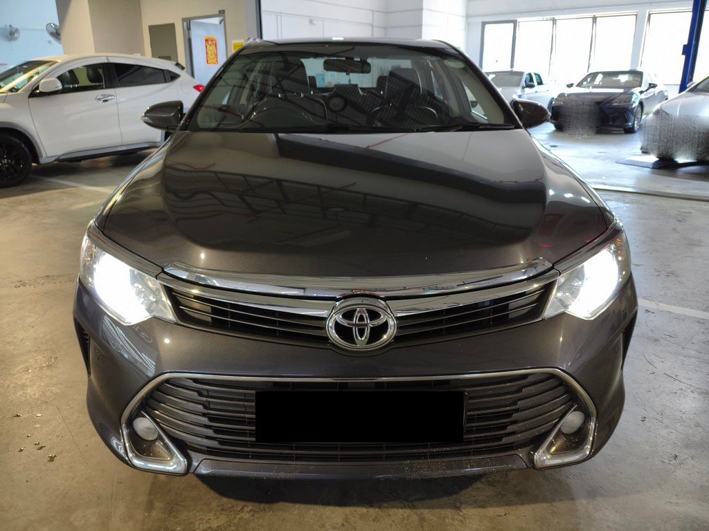 Toyota Camry 2.0 Auto