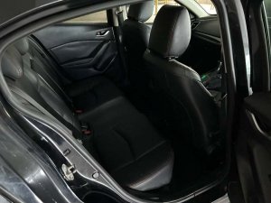 Mazda 3 Sedan 1.5 At Eu6