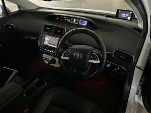 Toyota Prius Hybrid 1.8 Cvt (Hybrid)