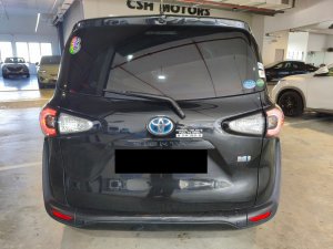 Toyota Sienta 1.5x Cvt (Hybrid)