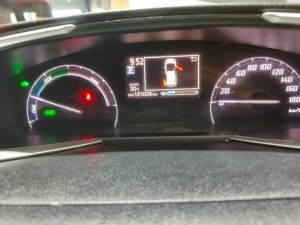 Toyota Sienta 1.5x Cvt (Hybrid)