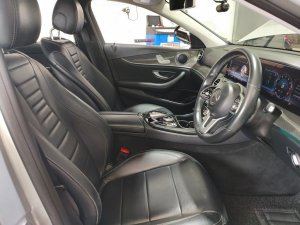 Mercedes Benz E200 Avg (r18 Led)