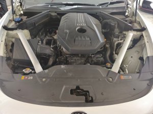 Kia Stinger 2.0a 2wd Sunroof