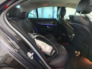 Mercedes Benz E180 Sedan Avg