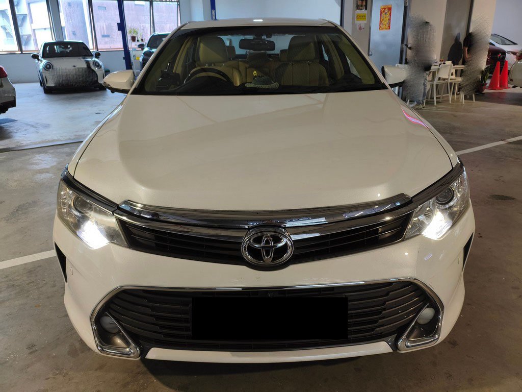 Toyota Camry 2.5 Auto