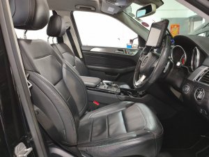 Mercedes Benz Gls350 D 4matic Amg Line (r21 Led Sr)