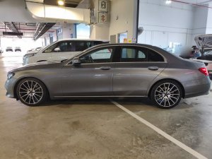 Mercedes Benz E200 Avg Auto