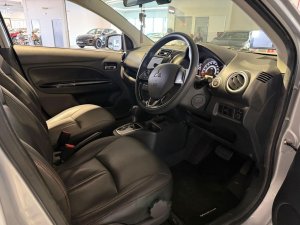 Mitsubishi Space Star 1.2 Cvt