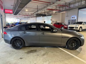 Jaguar Xe 2.0 I4