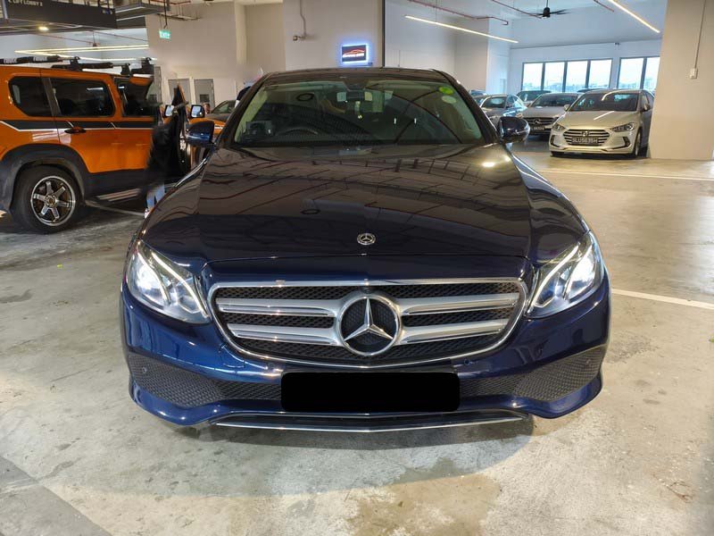 Mercedes Benz E200 Sedan Avg (r18 Led)