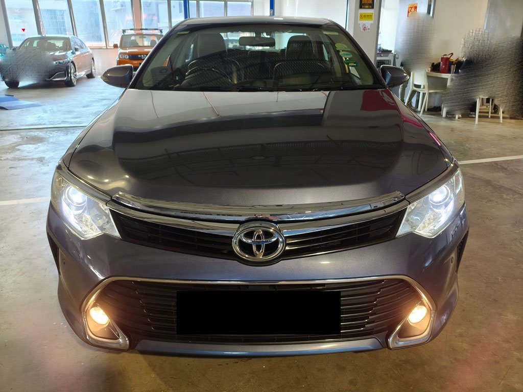 Toyota Camry 2.0 Auto