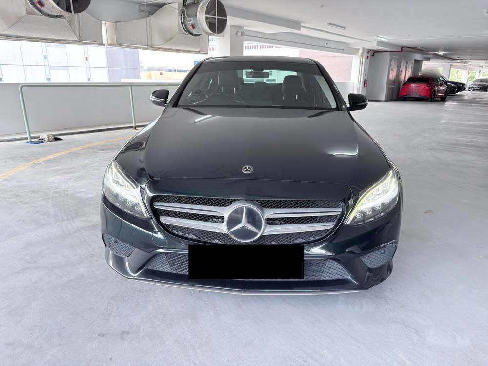 Mercedes Benz C180 Avg (R17 Led)