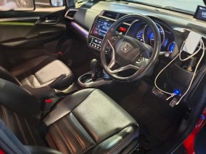 Honda Jazz 1.5 Vtir Cvt Abs D/airbag 2wd