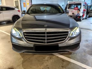 Mercedes Benz E200 Exclusive (r18 Led)