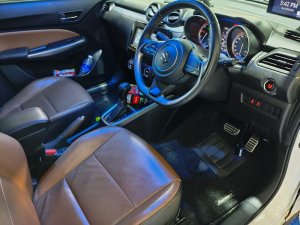 Suzuki Swift Hybrid Rs 1.2 Auto (Hybrid)