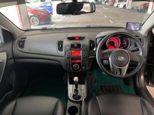 Kia Cerato Forte 1.6 AT SX Abs D/Ab 2wd 4dr (COE Till 04/2029)