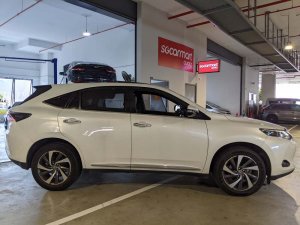 Toyota Harrier Premium Style Mavue 2.0 A