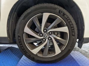 Toyota Harrier Premium Style Mavue 2.0 A