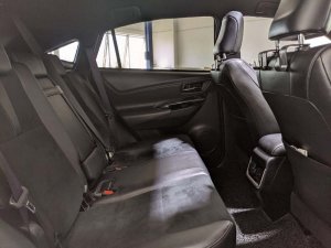 Toyota Harrier Premium Style Mavue 2.0 A