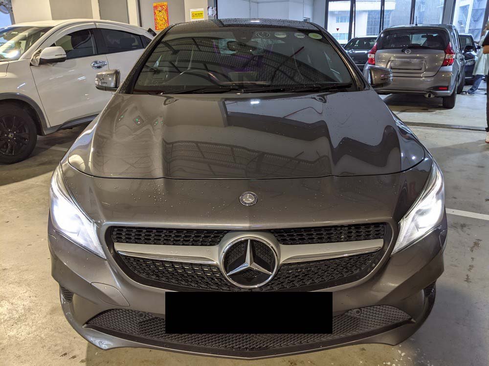 Mercedes Benz CLA180 (R18 BI)