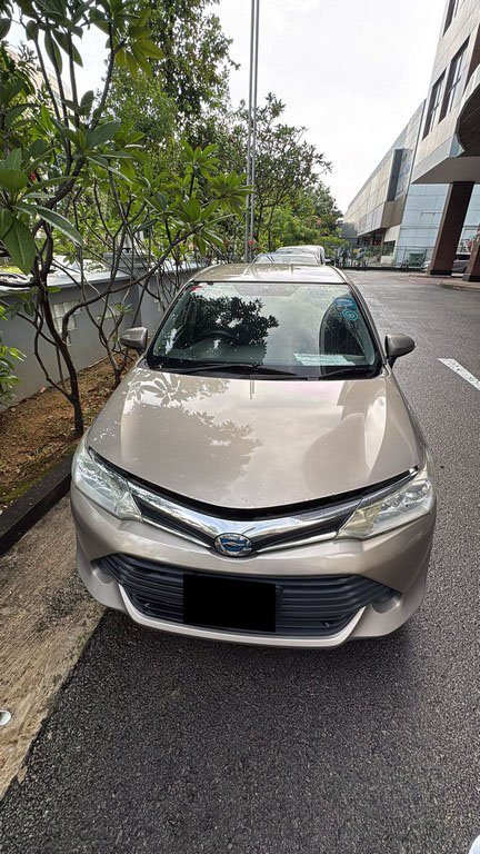 Toyota Corolla Axio 1.5 Cvt (Hybrid)