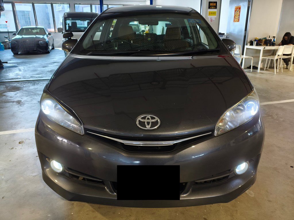 Toyota Wish 1.8 Cvt