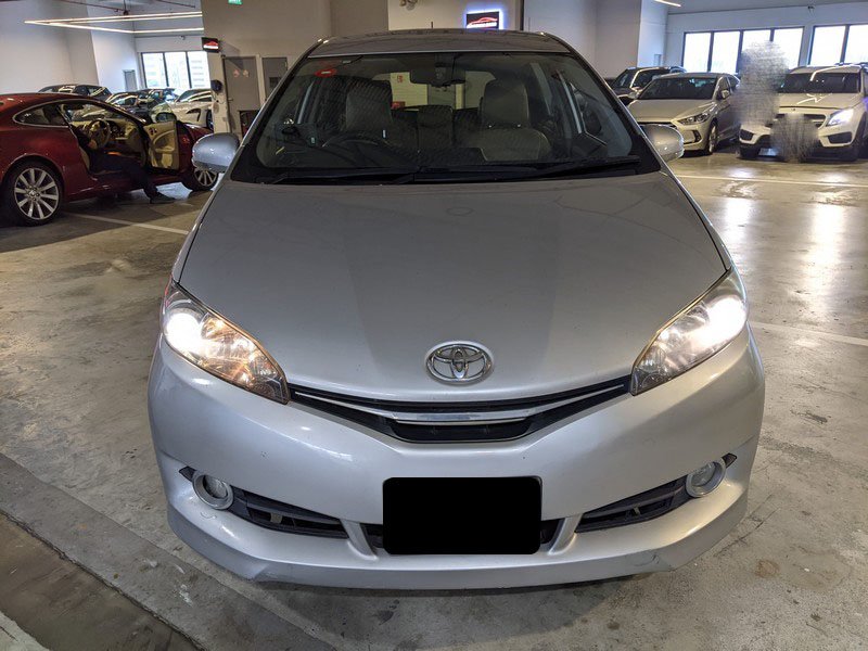 Toyota Wish 1.8 Cvt