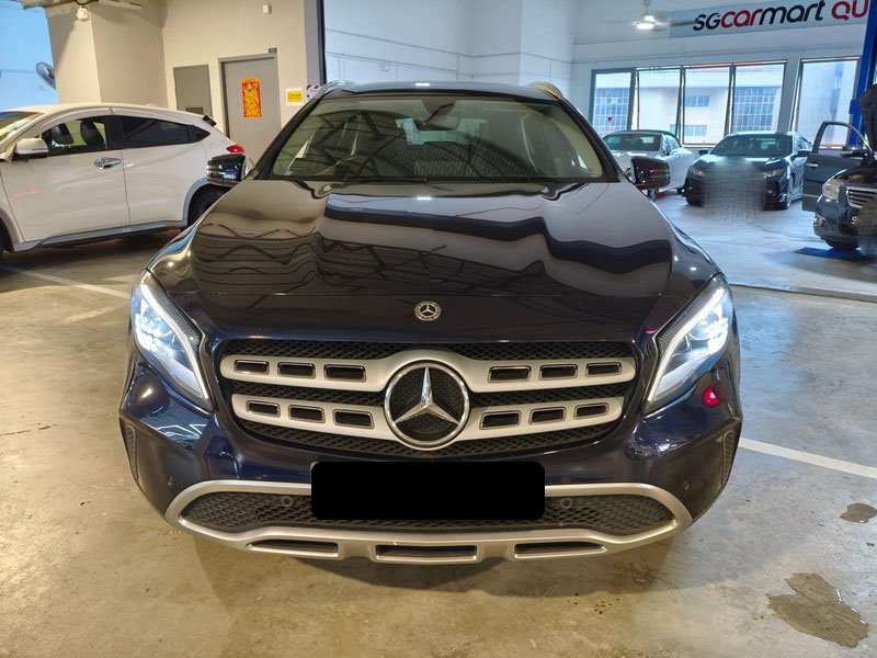 Mercedes Benz Gla200 Urban (r18 Led)