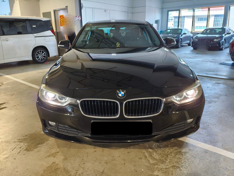 BMW 316i 1.6 At D/ab 4dr Abs Hid (COE Till 04/2034)