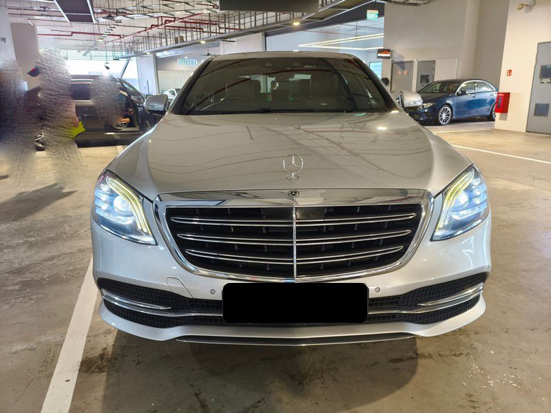 Mercedes Benz S320l (r19 Led)