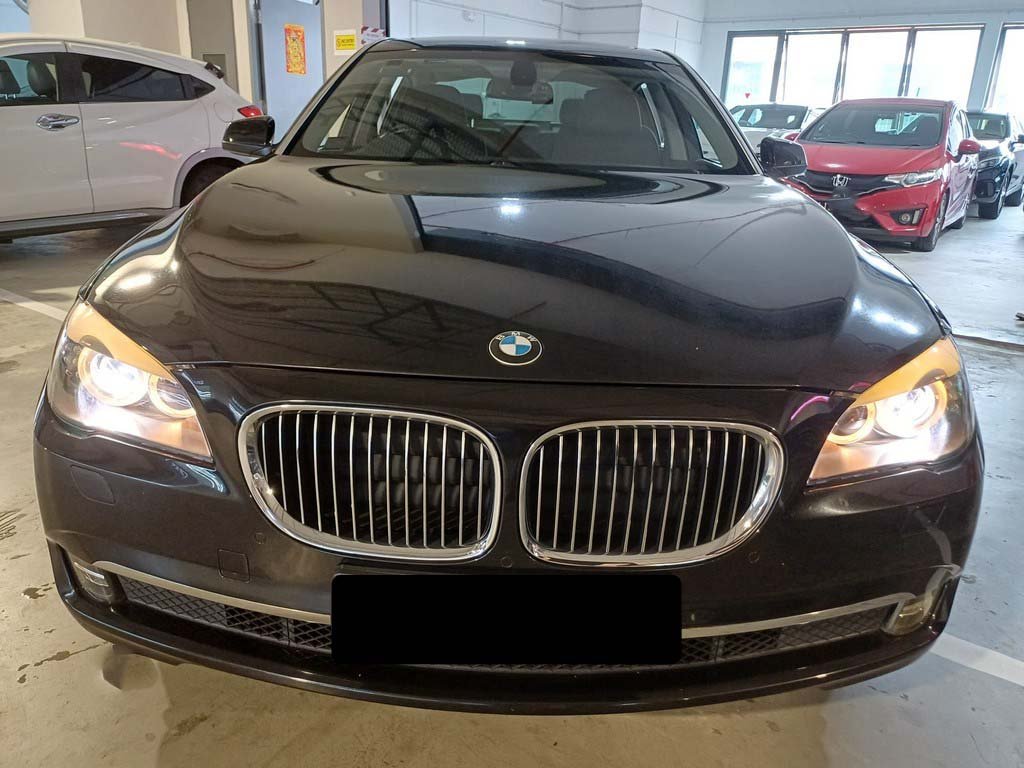 BMW 730li At Abs D/ab 2wd 4dr Nav Hid Sr (COE Till 11/2031) (COE TILL 11/2031)