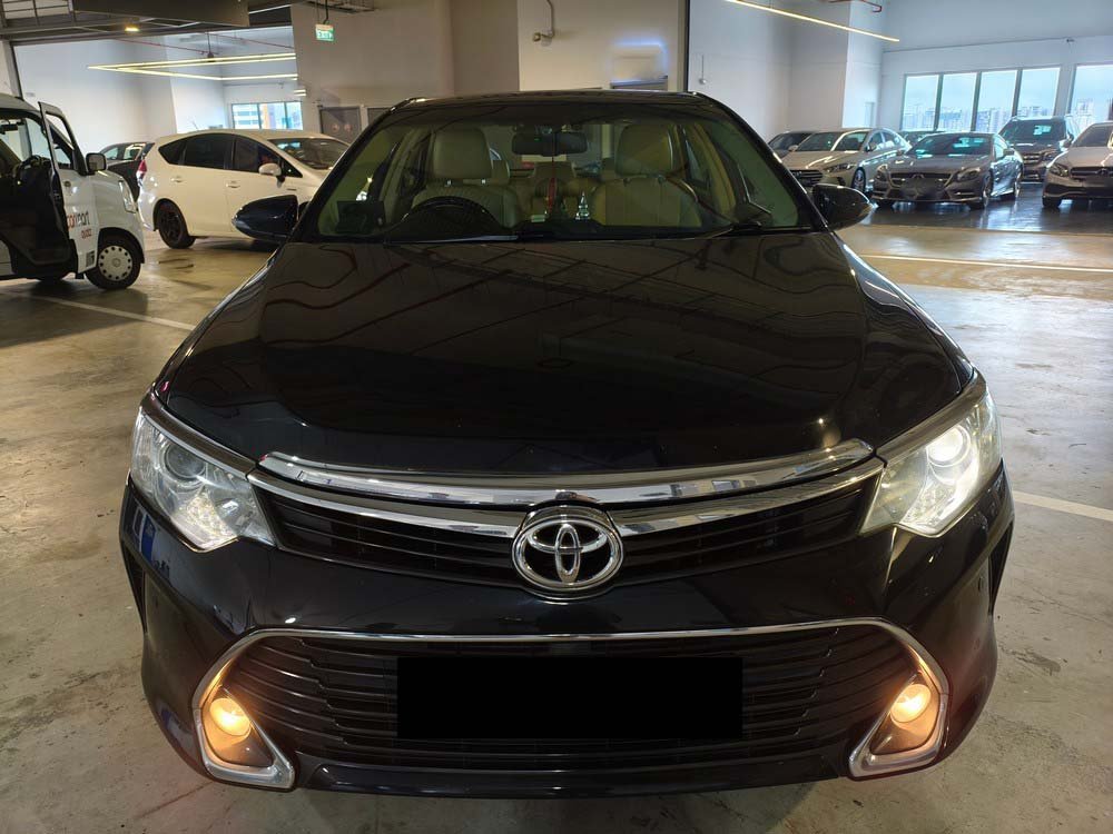 Toyota Camry 2.5 Auto