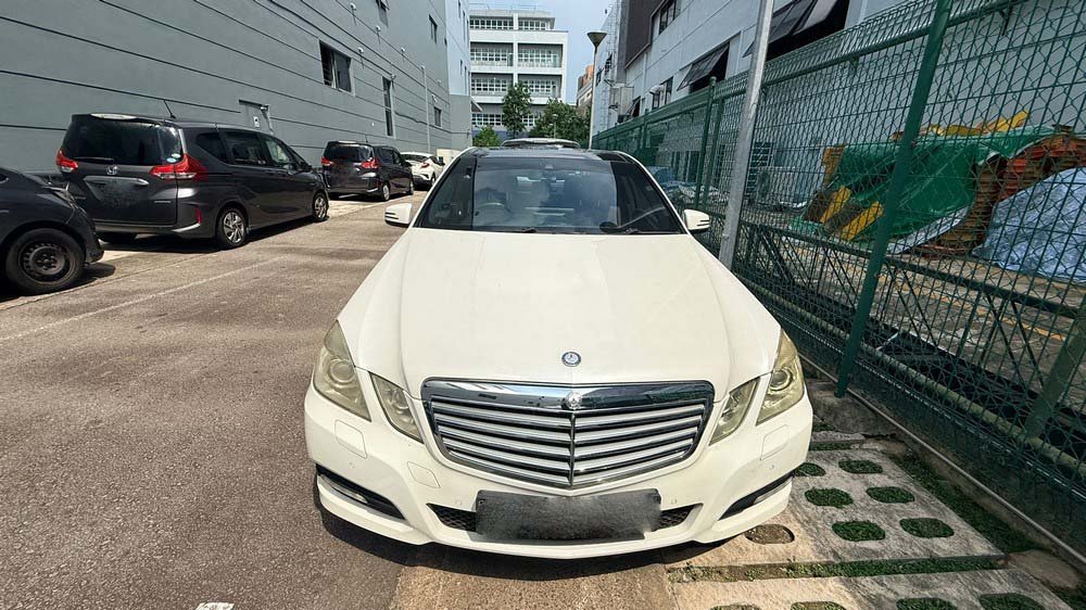 Mercedes Benz E350 A