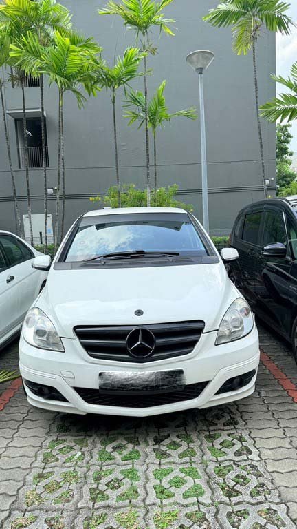Mercedes Benz B 160