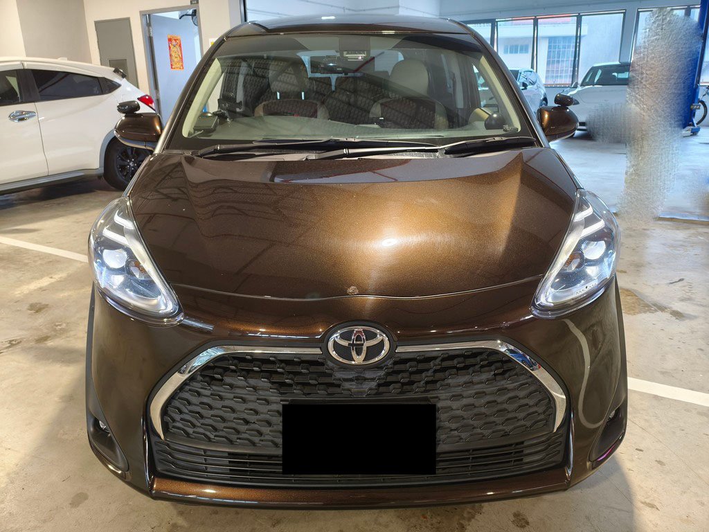 Toyota Sienta 7 Seater 1.5g Cvt