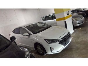 Hyundai AD Avante 1.6 GLS (A)