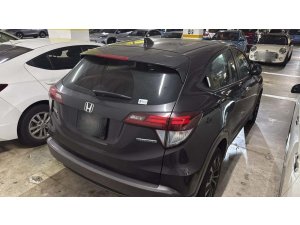 Honda Vezel 1.5X Hybrid At Abs D/Airbag 2wd (Hybrid)