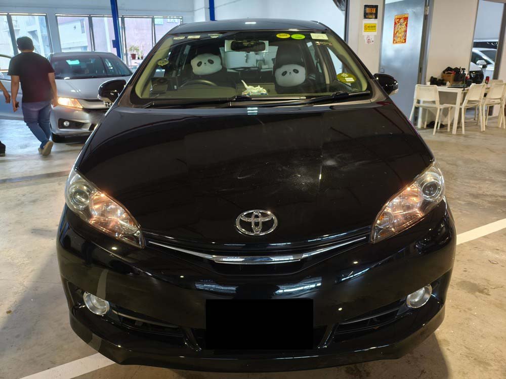 Toyota Wish 1.8 Cvt