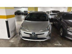 Toyota Prius Hybrid 1.8S Cvt (Hybrid)