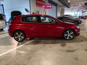 Peugeot 308 5dr Allure Puretech 1.2 A/t 2wd S/r