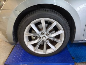 Skoda Superb Ambition Plus 2.0 Tsi (a)