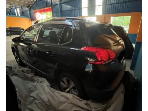 Peugeot 2008 Active Puretech 1.2 Eat6 S/r
