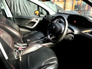 Peugeot 2008 Active Puretech 1.2 Eat6 S/r