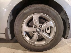 Hyundai Elantra AD 1.6 GLS AT
