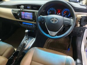 Toyota Corolla Altis 1.6L Cvt