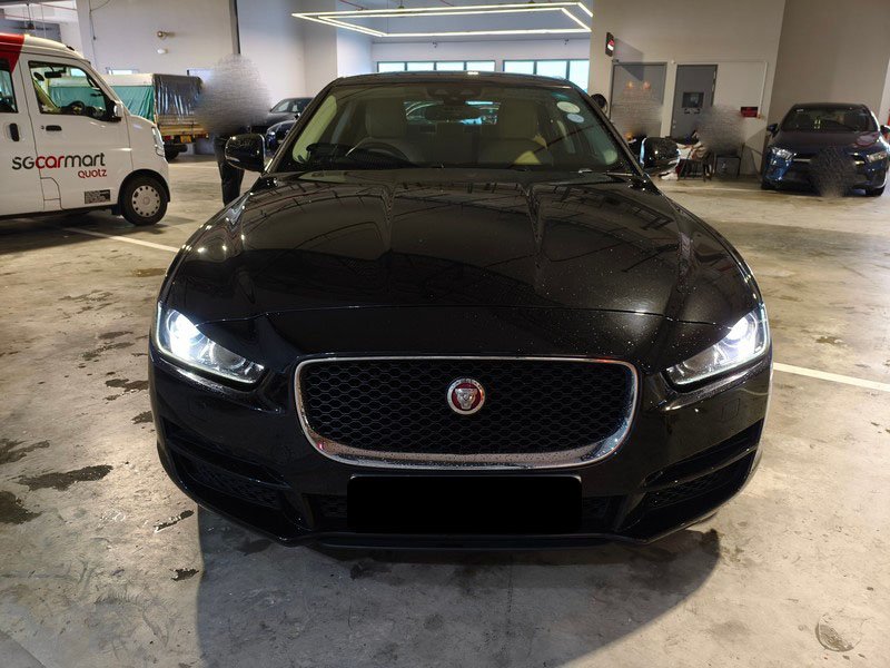 Jaguar Xe 2.0 I4