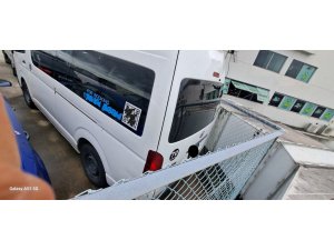 Toyota Hiace Commuter 3.0 Gl A